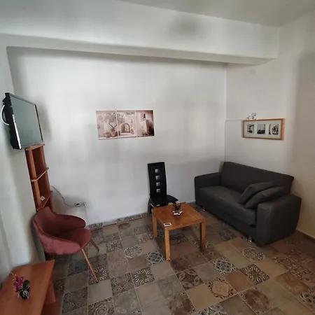 Molos Pine View Vakantiehuis
