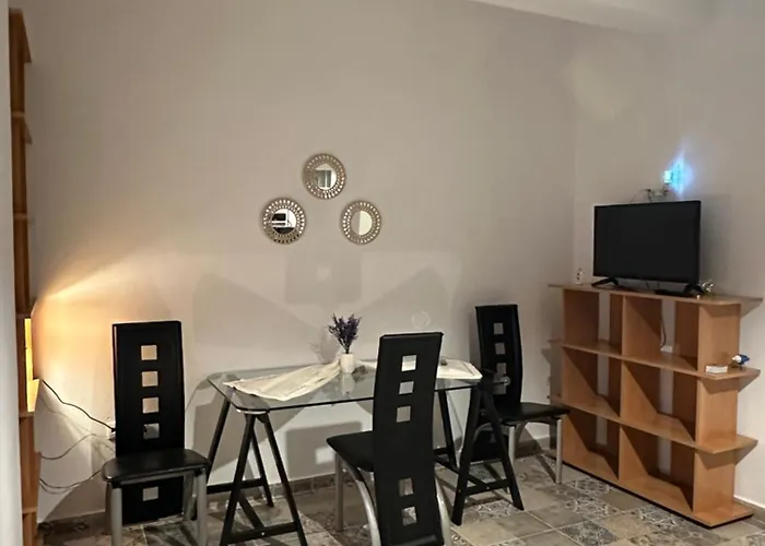 Molos Pine View Vakantiehuis Molos (Paros)